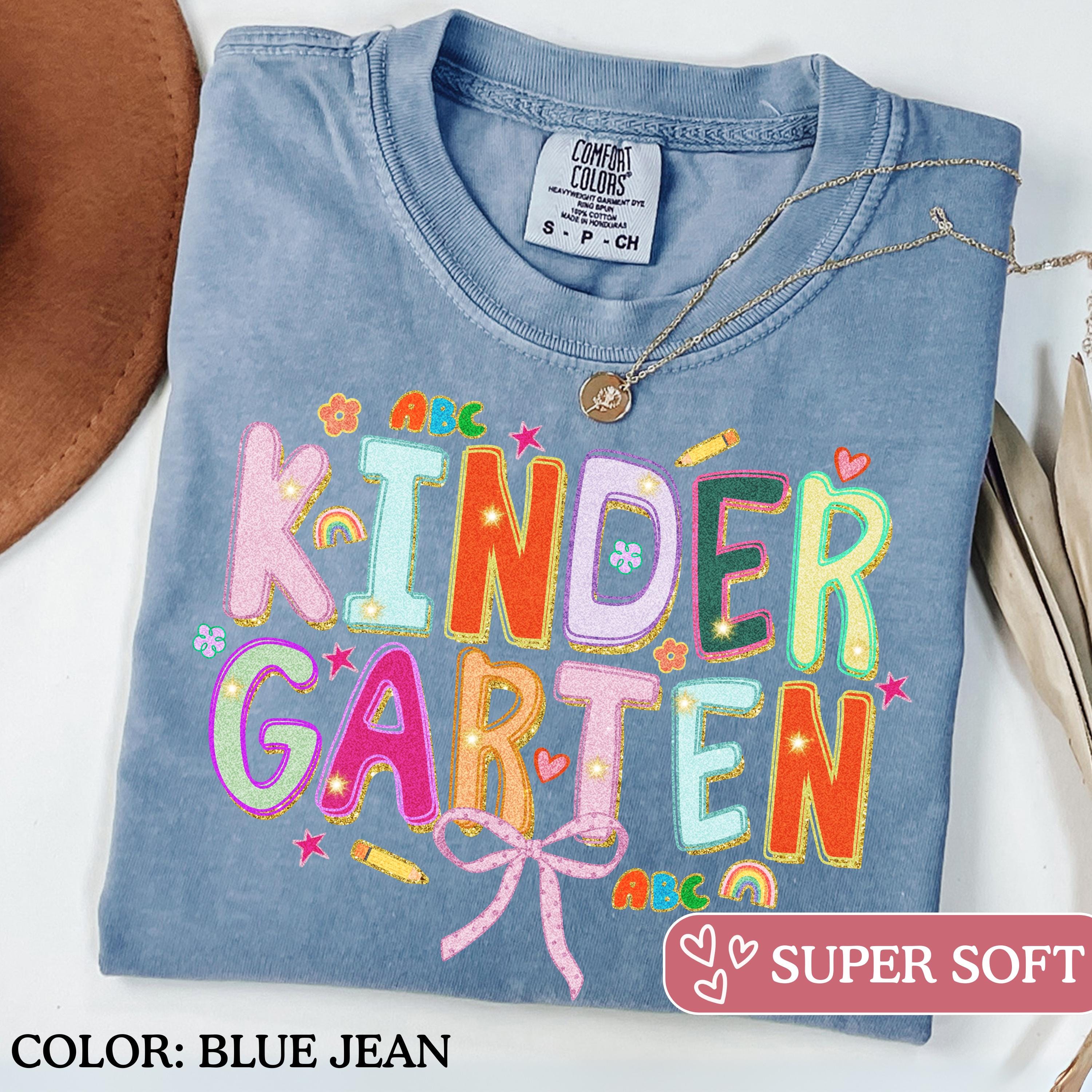 Hand Drawn Retro Kindergarten Teacher Colorful Doodle Stars Comfort Colors Back School (2)