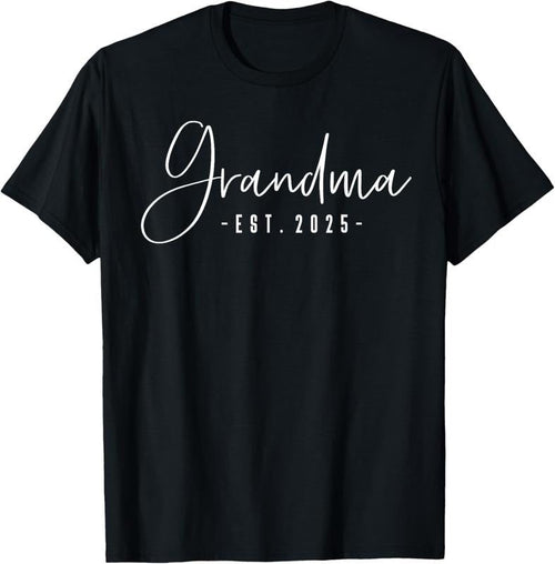 100% Cotton Grandma Est 2025 Grandma To Be Gifts New Grandma 2025 T-Shirt Hoodie, Sweatshirt | RetroVerseTees.com