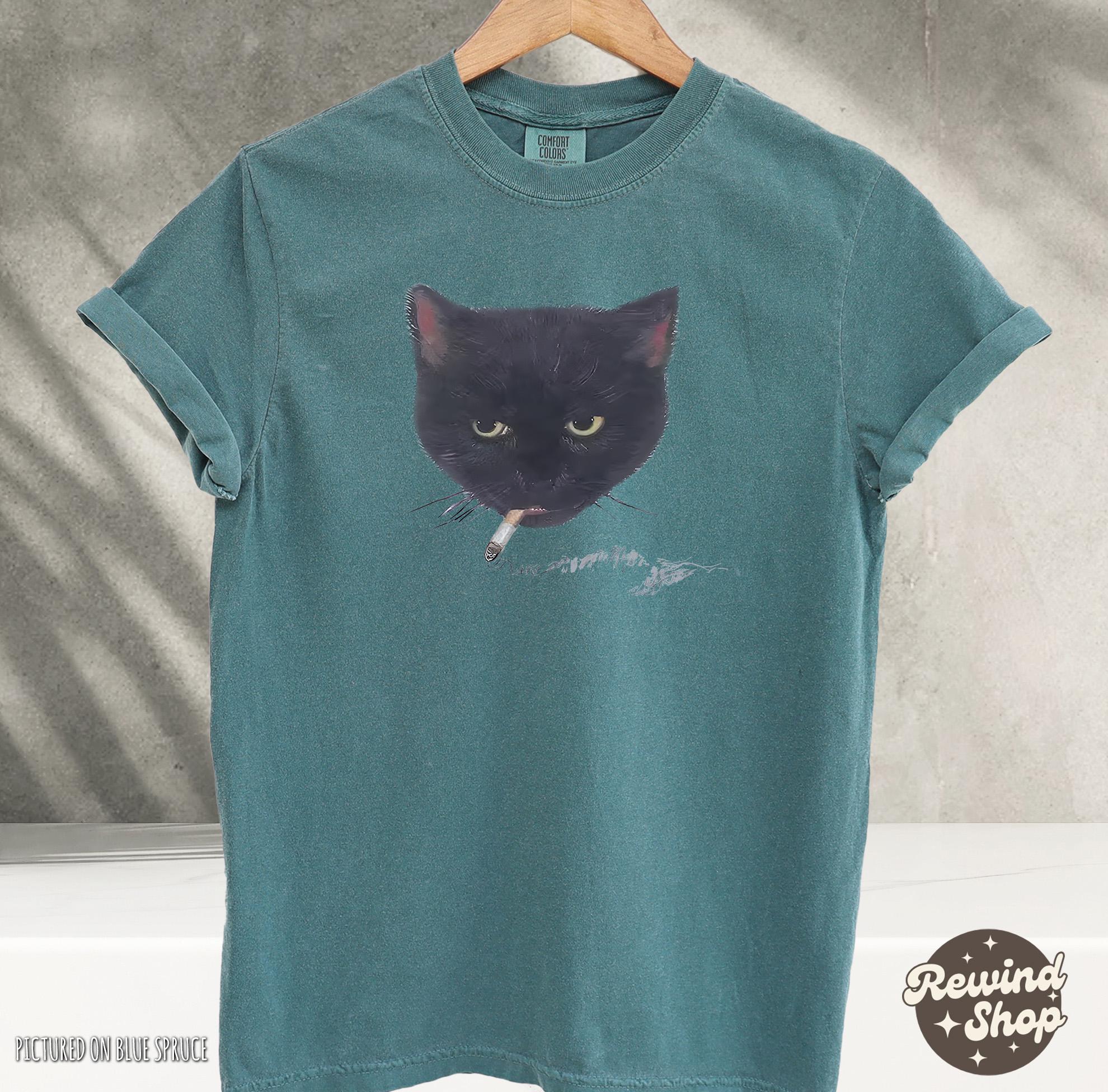 Black Cat Smoking Y2k Kitty Vintage Cat Comfort Colors Alt (4)