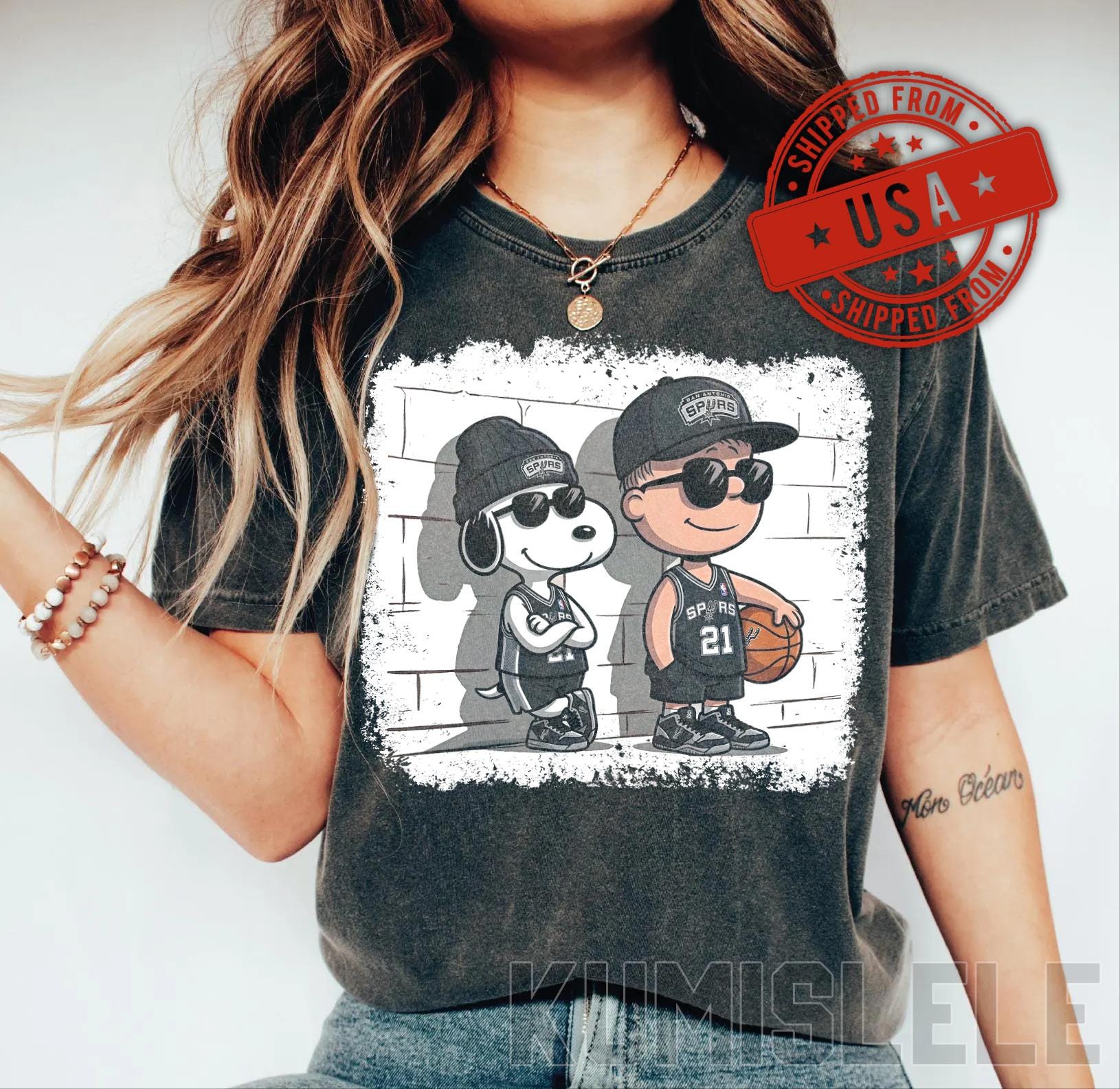 Snoopy Spurs San Antonio Basketball Comfort Colors Vintage Charlie Brown Snoopy Tee Retro Nba Fan Gif (4)