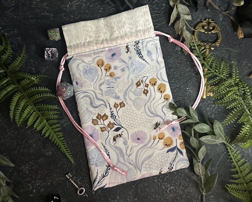 Bumbling Bees / Tarot Card or Dice Bag / Cottage Core Drawstring Pouch for a Tarot Deck