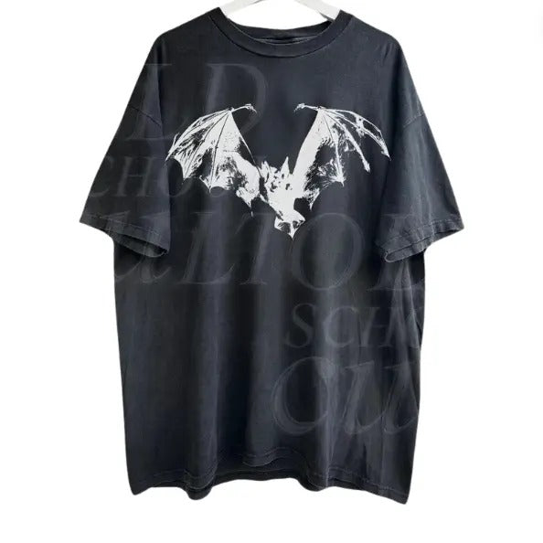 Bat Y2k T-Shirt, Vintage 90s Style Bat T-Shirt, Retro Gothic Shirt, Bat Shirt, Unisex Adult Grunge 2000s Graphic Shirt,...