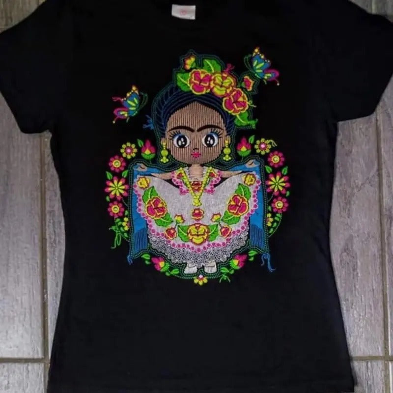 Blusa exclusiva para dama Cotton Black T-Shirts, Hoodie, Sweatshirt | RetroVerseTees.com