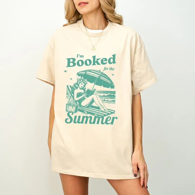 Book Girl Summer Shirt, Retro Beach Book Lover Vacation TShirt, Vintage Romance Reader Tee, Girly Bookish Shirt, Booktok...