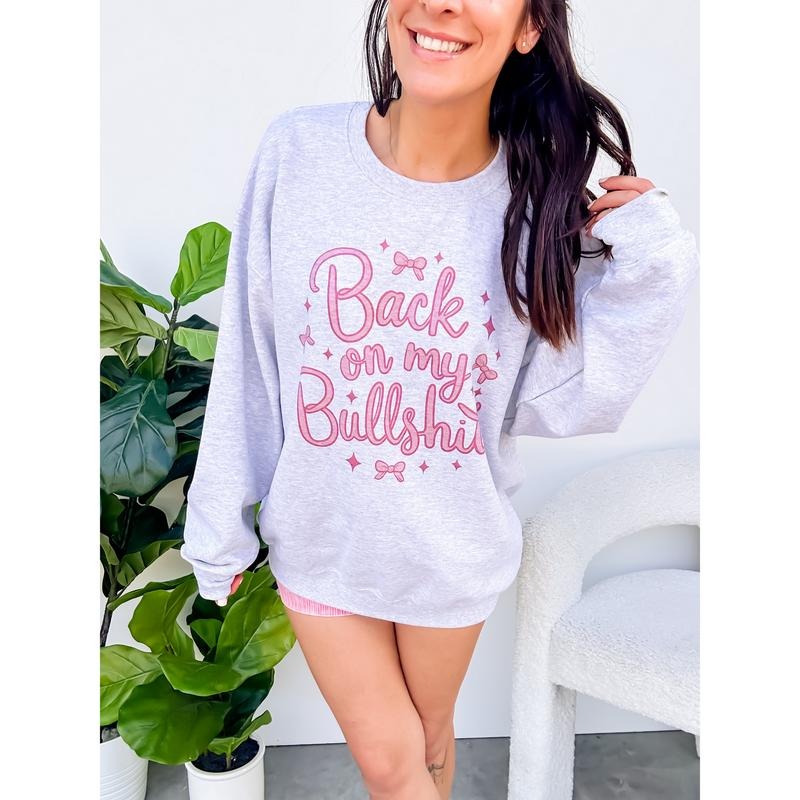 Bows Back On My Graphic Top T-Shirts, Hoodie, Sweatshirt | RetroVerseTees.com