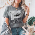 Cat UFO T-Shirt, Sweatshirt - Funny Alien Encounter Design - Cozy Crewneck for Cat Lovers and Sci-Fi Fans Hoodie