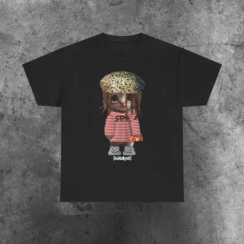Che Kitty Shirt Casual Classic Hoodie, Sweatshirt | RetroVerseTees.com