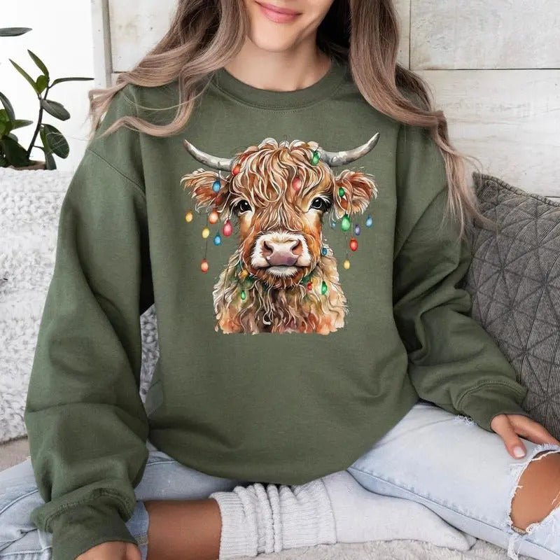 Chistmas Lights Wrap Cow Country Western Sweatshirt, Cowgirl, Cowboy, Country Side Cow Xmas Lights Tee Hoodie