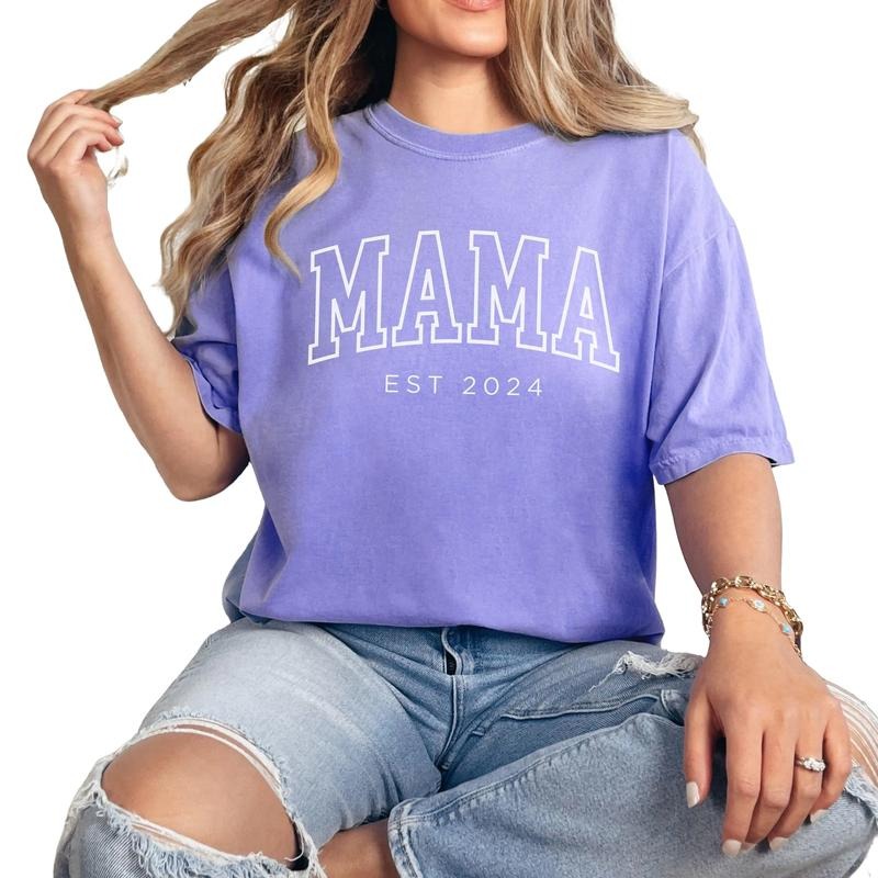 Custom Mama Shirt, Mama Est 2024 Shirt, Comfort Colors Mom Shirt, Gift for Mom Hoodie, Sweatshirt | RetroVerseTees.com