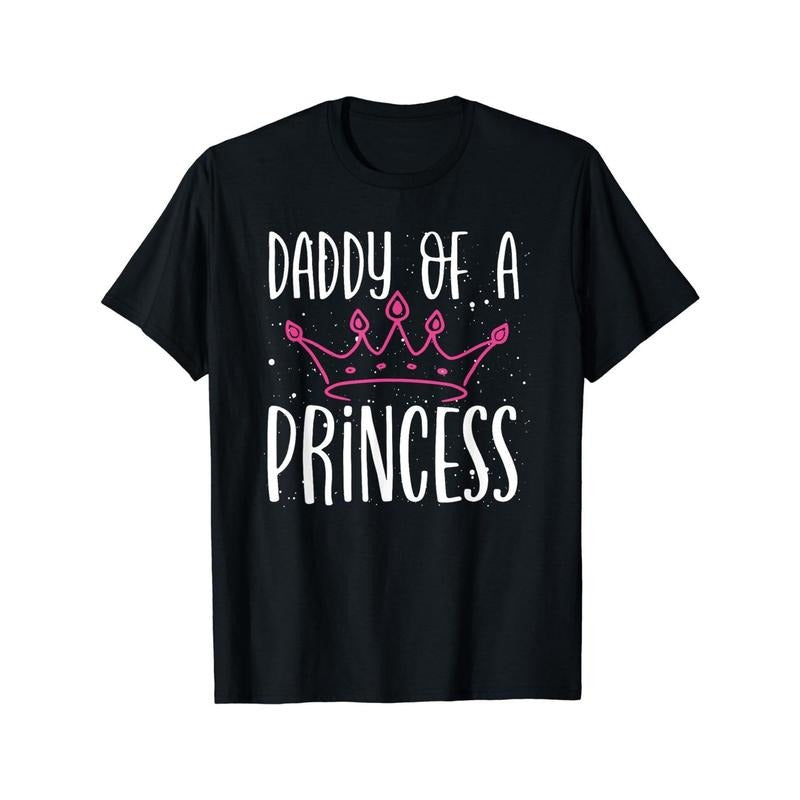 "Daddy FOG WB shield Princess" Graphic T-Shirt - Black with White & Pink Crown Design, FOG Breathable Short Sleeve Tee for TNF'WB shield Day Gifts, Casual Round Neck Top, Casual Attire, Playful Design, Durable Print