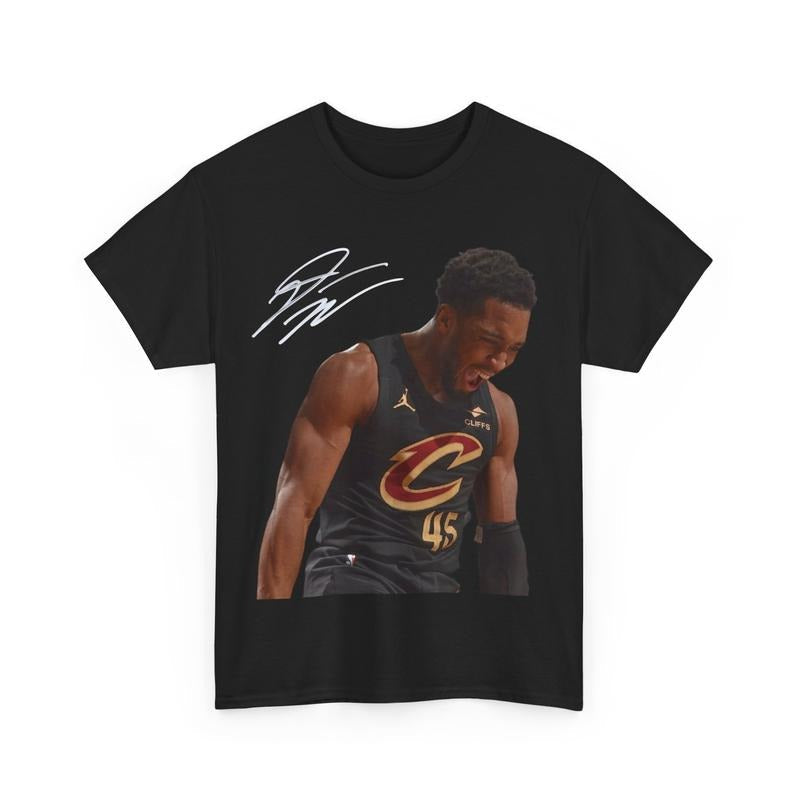 Donovan Mitchell Tee T-Shirt, Donovan Mitchell T-Shirt, Gift For Fan Hoodie, Sweatshirt | RetroVerseTees.com