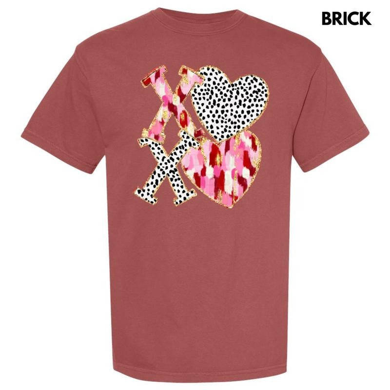 Dotted XOXO Comfort Colors T-Shirt Hoodie, Sweatshirt | RetroVerseTees.com