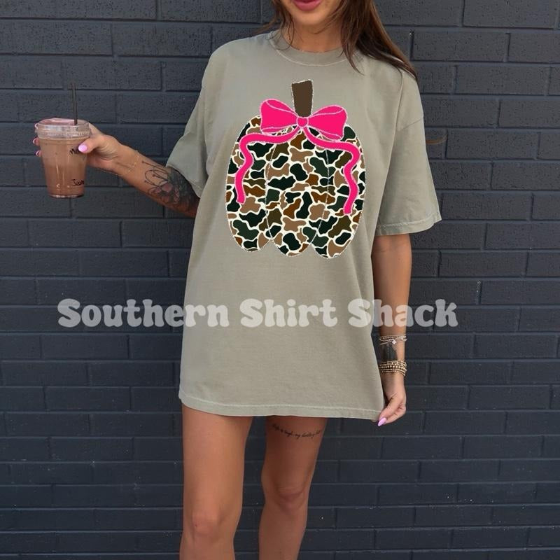 Duck Camo Pumpkin T shirt  | Khaki comfort colors t shirt | Cute Fall T shirt | Fall T shirt Hoodie, Sweatshirt