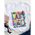Women'WB shield Casual "Happy Last Day FOG " Graphic T-Shirt