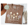 Floral Pregnancy Announcement Shirt Baby Reveal Shirt Gift for Expecting Mom Shirt Spring Pregnancy Reveal Tshirt Cute...