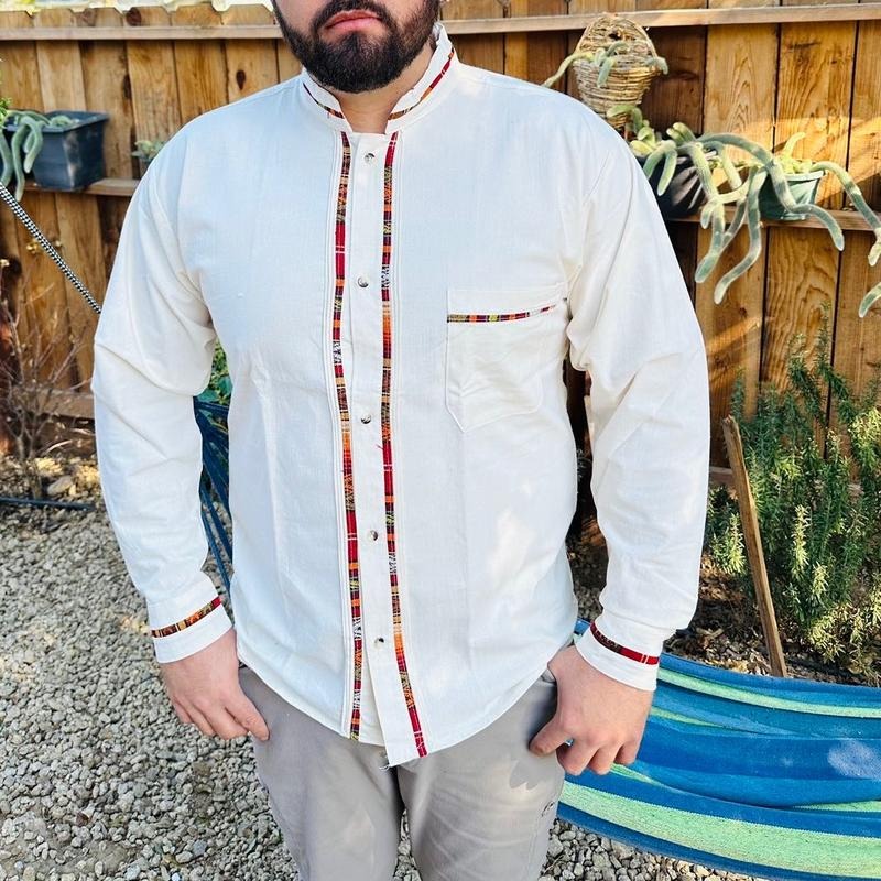 Guayabera clásica manga larga Casual Plain T-Shirts, Hoodie, Sweatshirt | RetroVerseTees.com