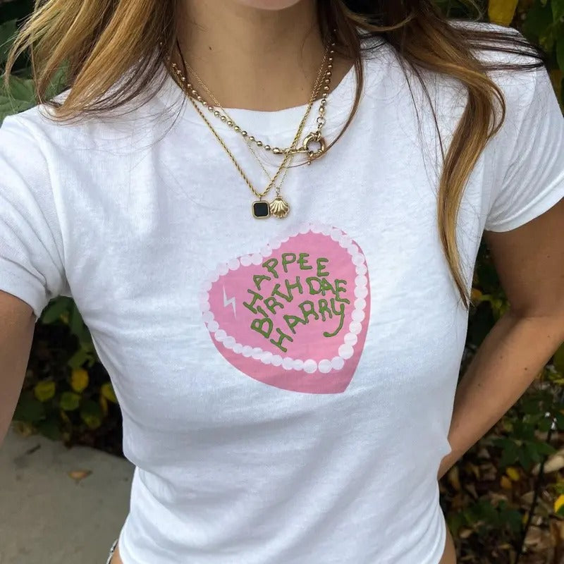 Happy Birthday HP Babe Tee - Wizarding World Fan Gift - HP birthday cake  tee inspired - booktok - bookish
