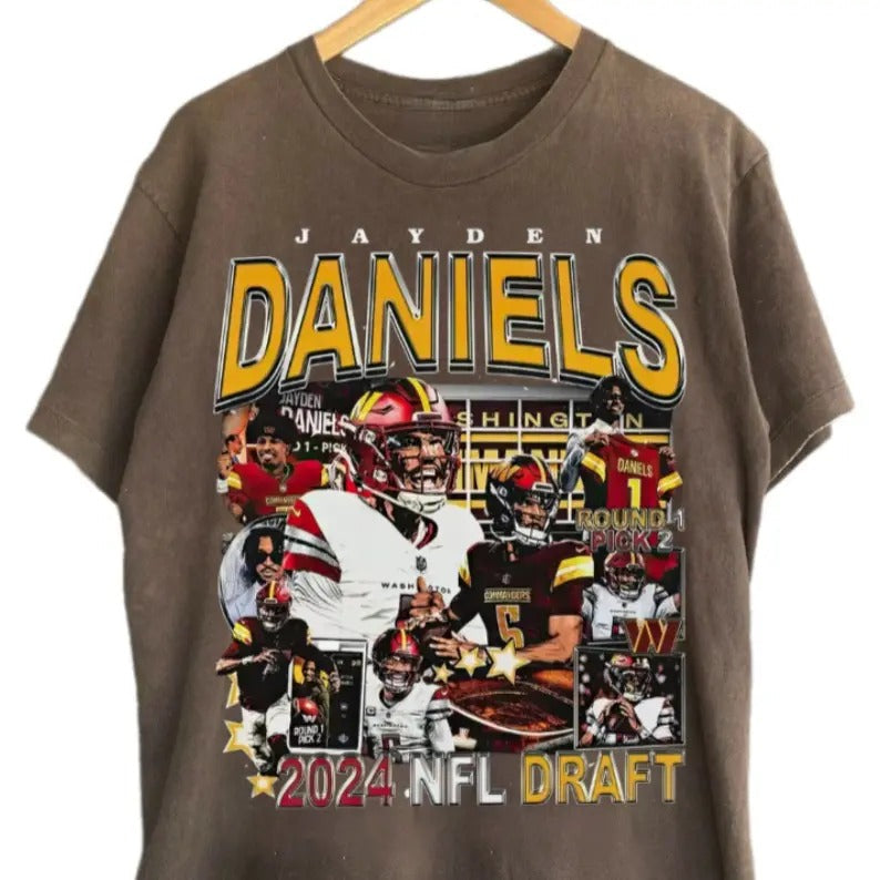 Jayden Daniels Shirt, Trendy Football T-shirt, Classic 90s Graphic Tee Unisex, Fan Gift Hoodie, Sweatshirt