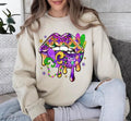 Mardi Gras Lips Sand Unisex Gildan Sweatshirt T-Shirts, Hoodie | RetroVerseTees.com
