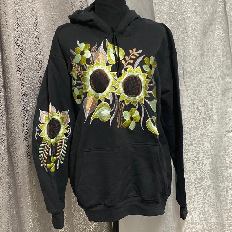 Mariposa and girasoles hoodies T-Shirts, Sweatshirt | RetroVerseTees.com