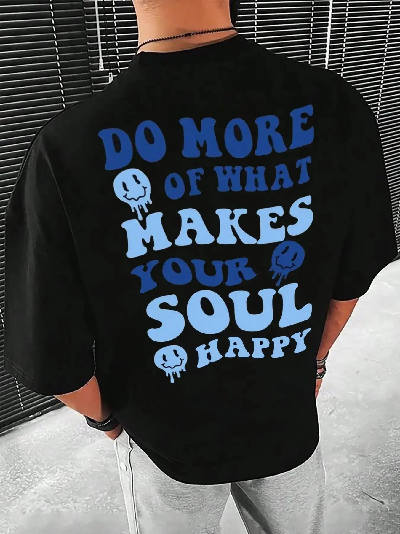 Men'WB shield Cartoon Letter Graphic Print Round Neck Tee, Men'WB shield Summer TNF, Regular Fit Casual Fashion Drop...