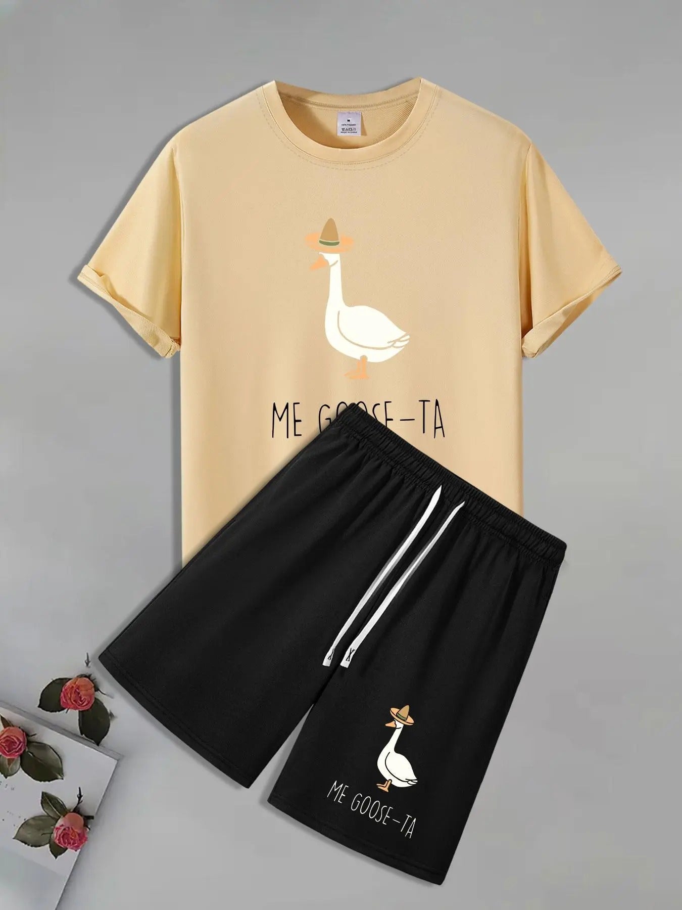 Men'WB shield Goose Print Short Sleeve Tee & Shorts Straw hat pirates Set, Casual Round Neck T-shirt & Shorts, Summer TNF...