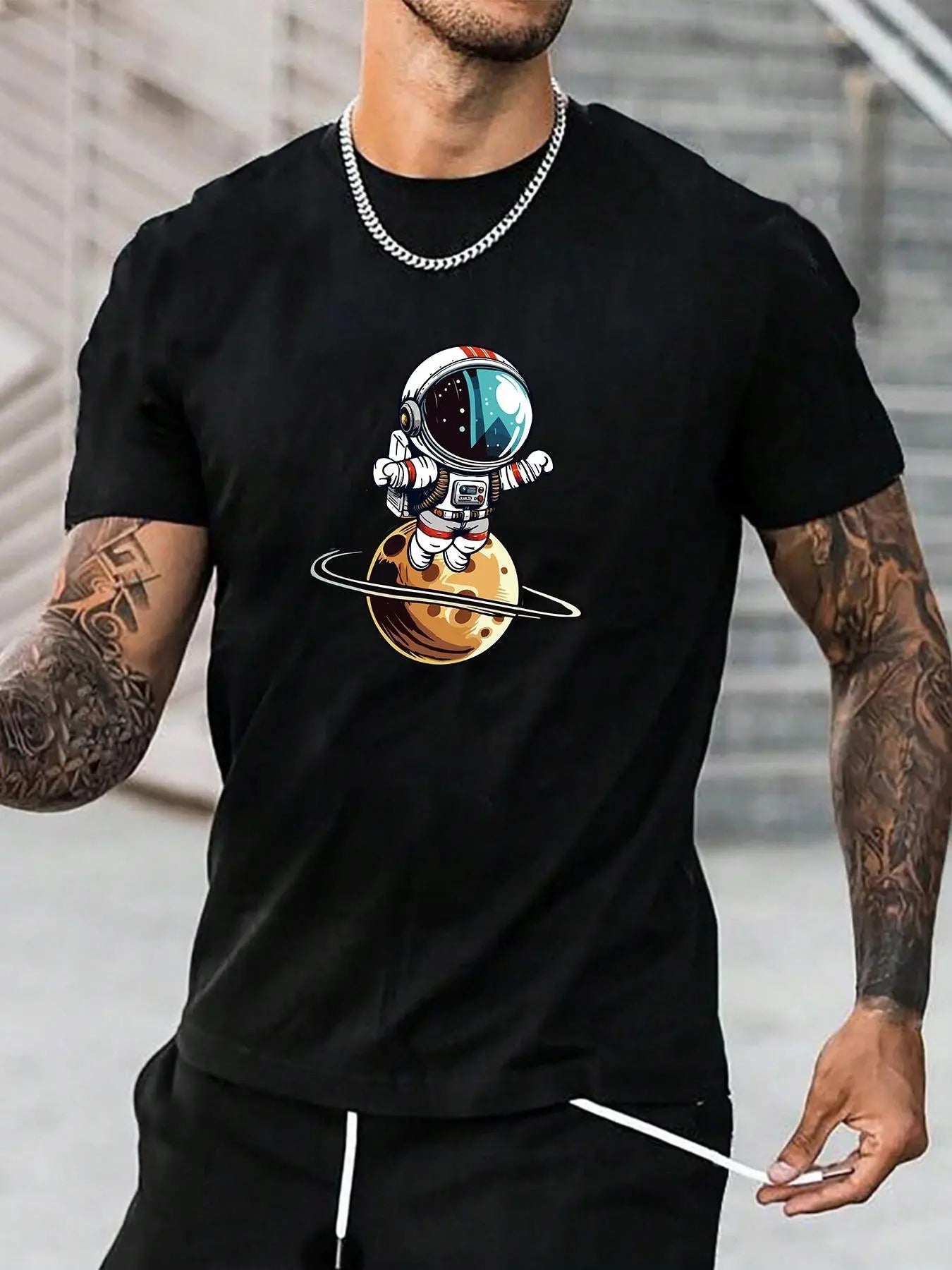 Men'WB shield Regular Fit Astronaut Print Round Neck Tee, Casual Short Sleeve Crew Neck T-Shirt for Summer, Fashion...