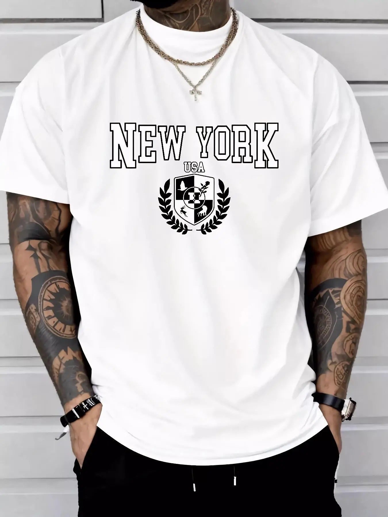 Men'WB shield Regular Fit Leaf Badge Letter Print Round Neck Tee, Casual Short Sleeve T-shirt for Summer, Fashion Men'WB...