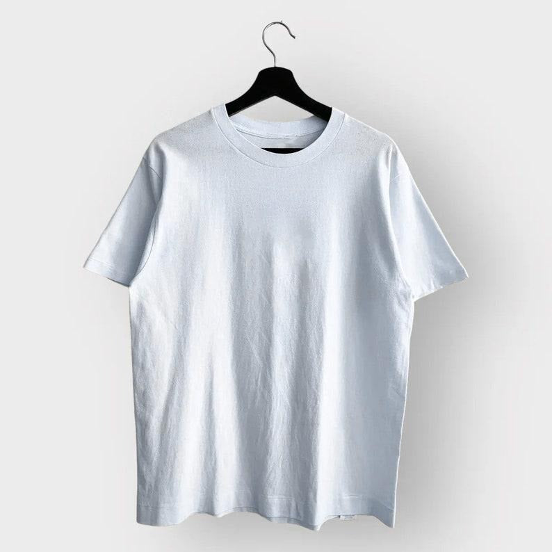 More Amor Por Favor T-Shirt, Minimalist t-shirt unisex, Inspirational Mental Health Tee, positive shirt, Gift for Women...