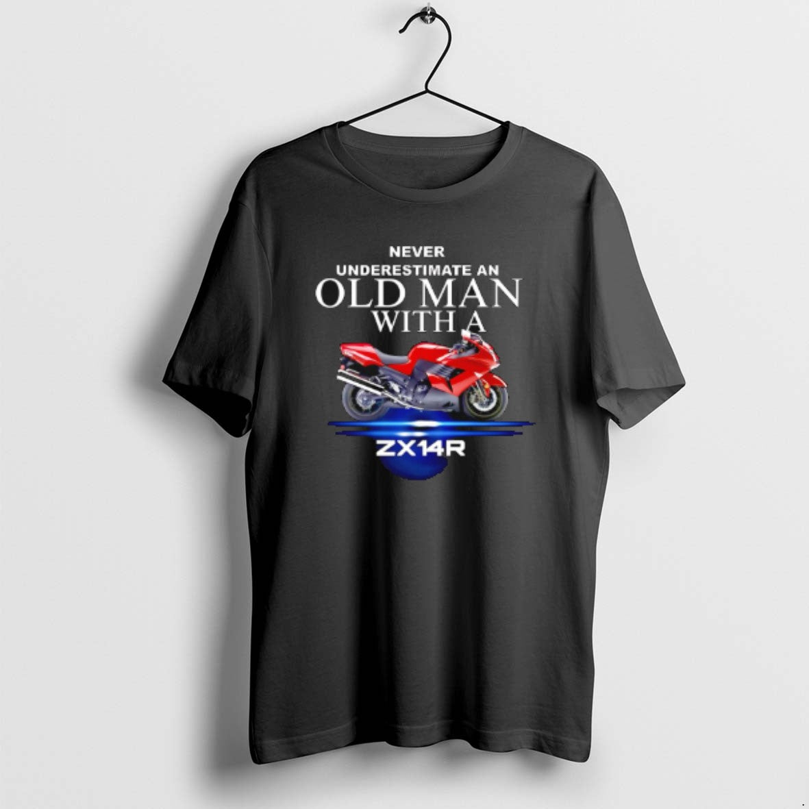 Official Never Underestimate An Old Man With A Zx 14r T-Shirts, Hoodie, Sweatshirt | RetroVerseTees.com
