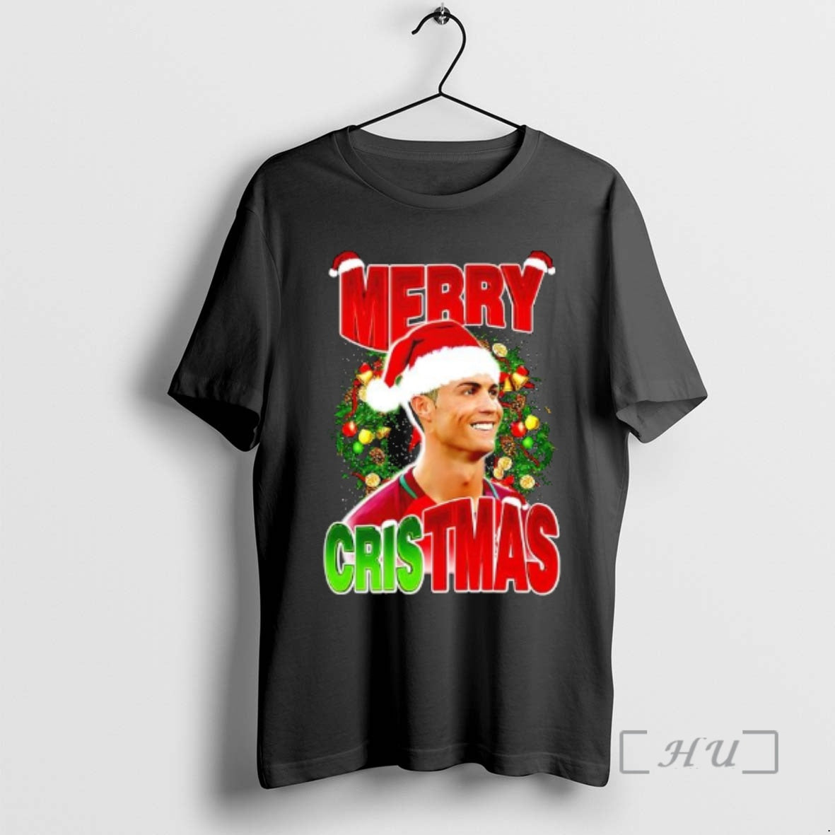 Officials Camiseta De Natal Cristiano Ronaldo Merry Christmas Cristmas T-Shirts, Hoodie, Sweatshirt | RetroVerseTees.com