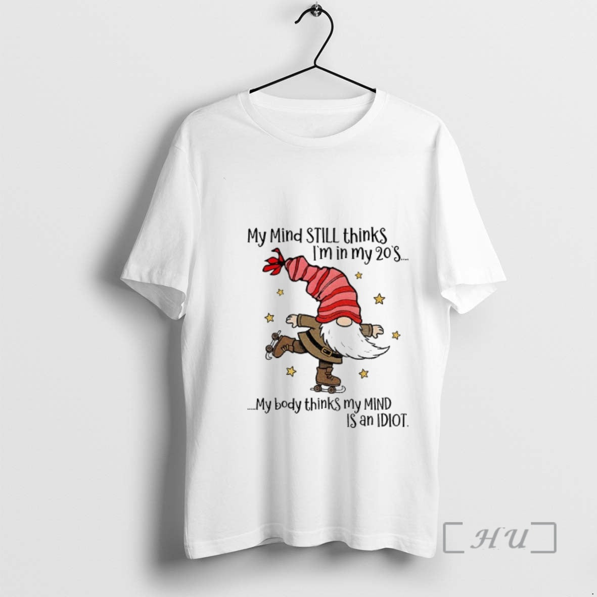 Officials Gnome Santa Hat My Mind Still Thinks Im In My 20s My Body Thinks T-Shirts, Hoodie, Sweatshirt | RetroVerseTees.com