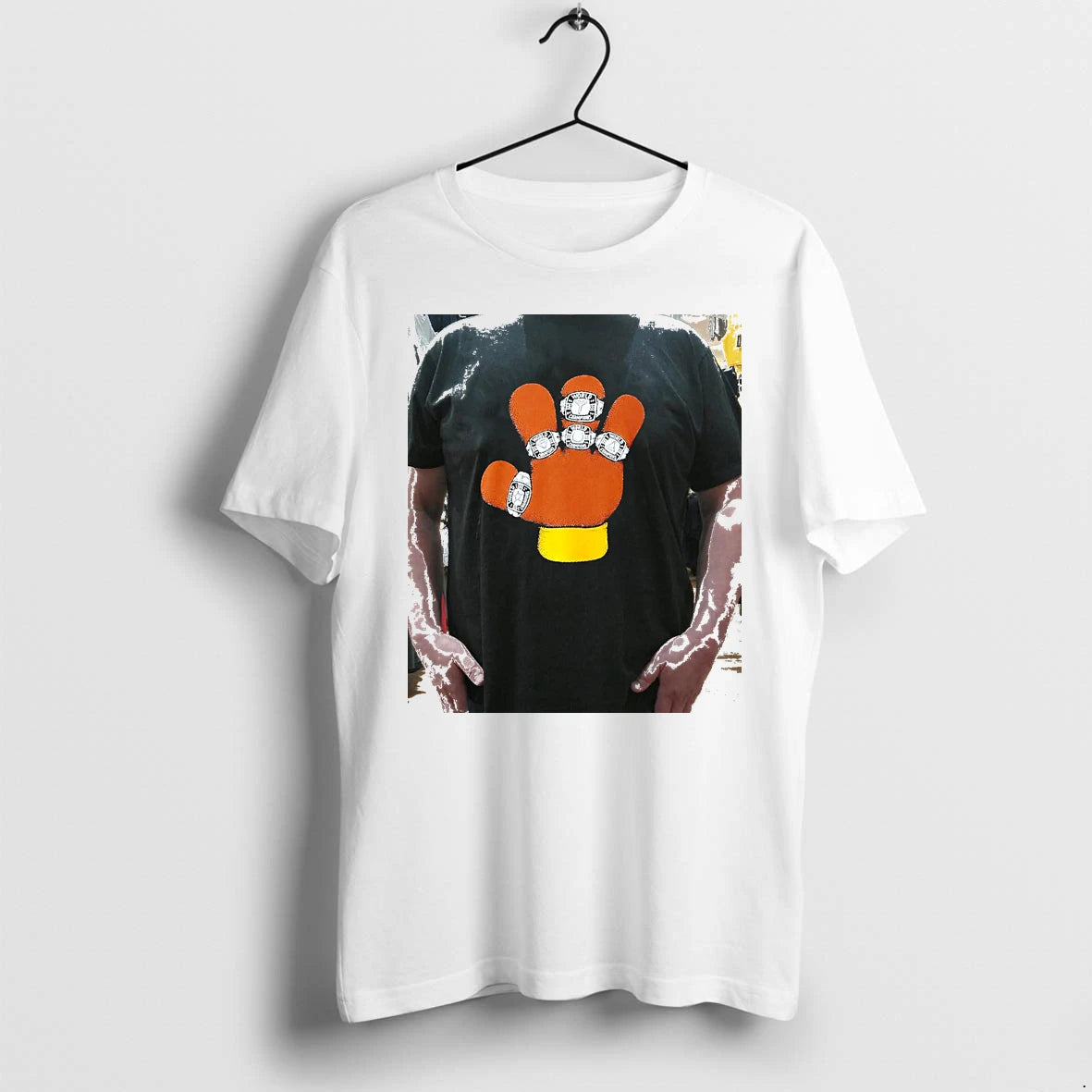 Officials Vanessa Bryant Wearing Five Championship Rings Basketball Premium T Shirt