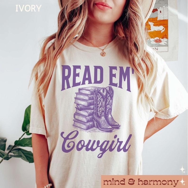 Read Em Cowgirl Shirt, Western Country Girl Tee Cowboy Romance, acotar merch Hoodie, Sweatshirt | RetroVerseTees.com