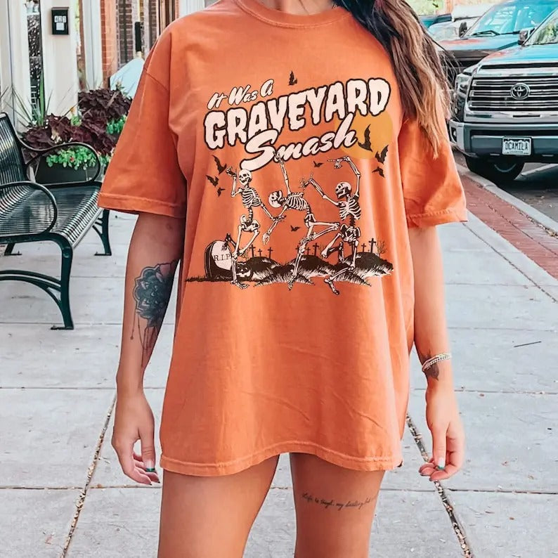 Retro Skeleton Halloween Tshirt, Trendy Fall Tee, Spooky Season, Graveyard Smash Shirt, Vintage Style Oversized Tee...
