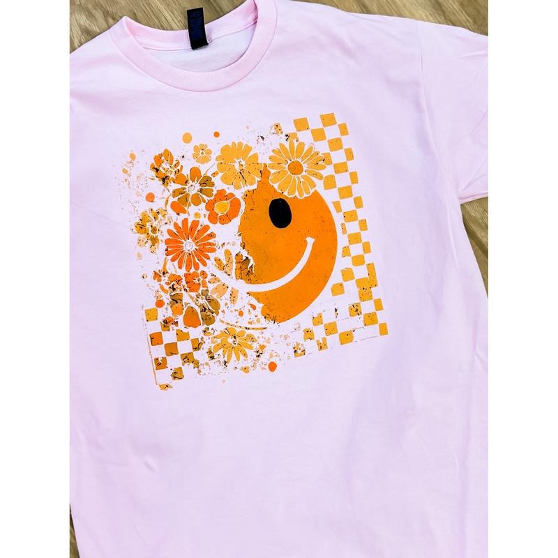 Retro Smiley Graphic Top T-Shirts, Hoodie, Sweatshirt | RetroVerseTees.com