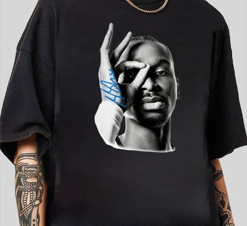 Shaai Gilgeous-Alexander T-Shirt Stylish Gift for Her Pair with Anything Hoodie, Sweatshirt | RetroVerseTees.com