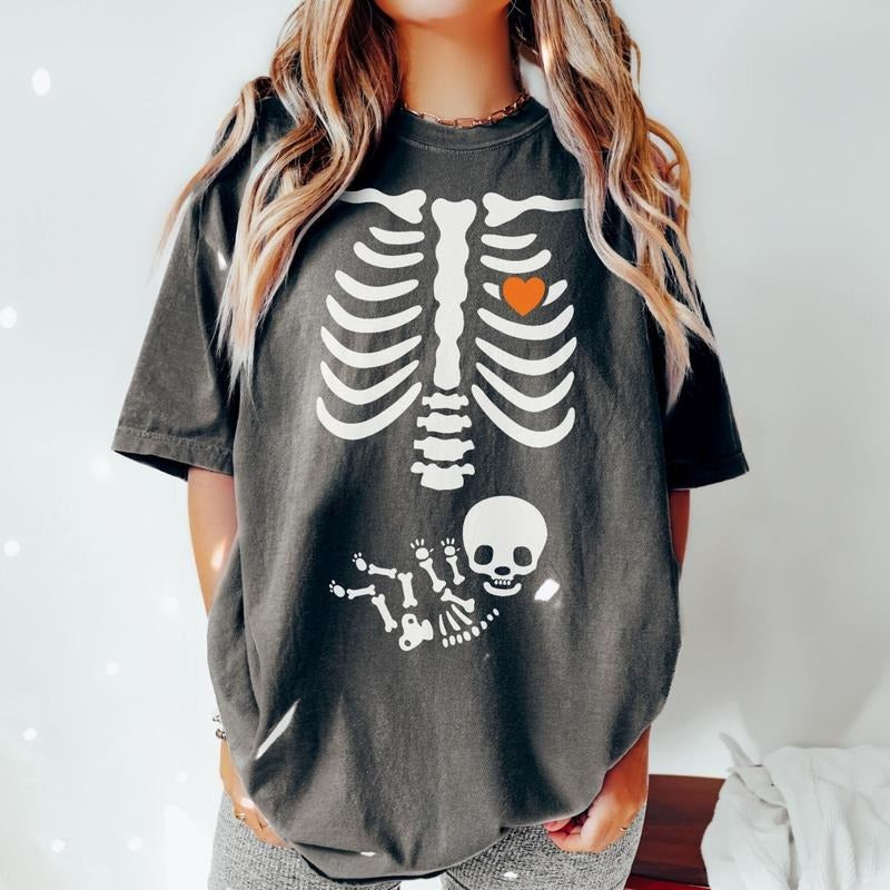 Skeleton Halloween Maternity Shirt, Funny Pregnancy Announcement TShirt, Spooky Pregnant Costume, New Mommy Tee, Fall...