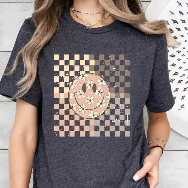 Smiling Flower Shirt, Vintage Smiley Face Trendy Graphic Shirt, Oversized, Boho, Comfy Sleep Shirt for Women, Birthday...