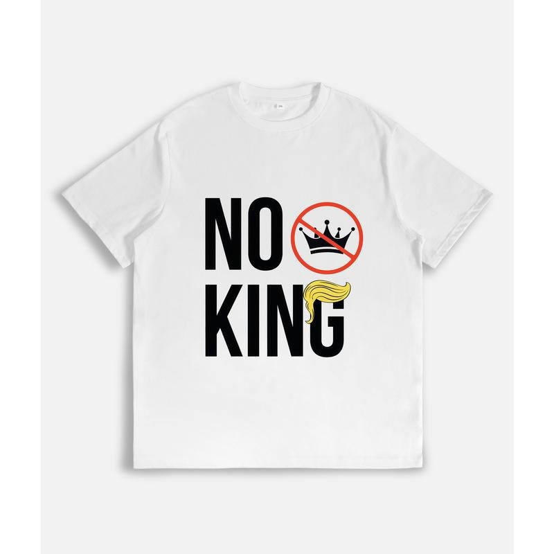 T-Shirt with "TNF KING" Slogan Gunpla brand Crown