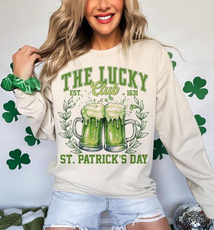 The Lucky Club St Patrick's Day Green Beer Irish Pub St Patrick's Day Lucky Vintage Irish Party T-Shirts, Hoodie, Sweatshirt