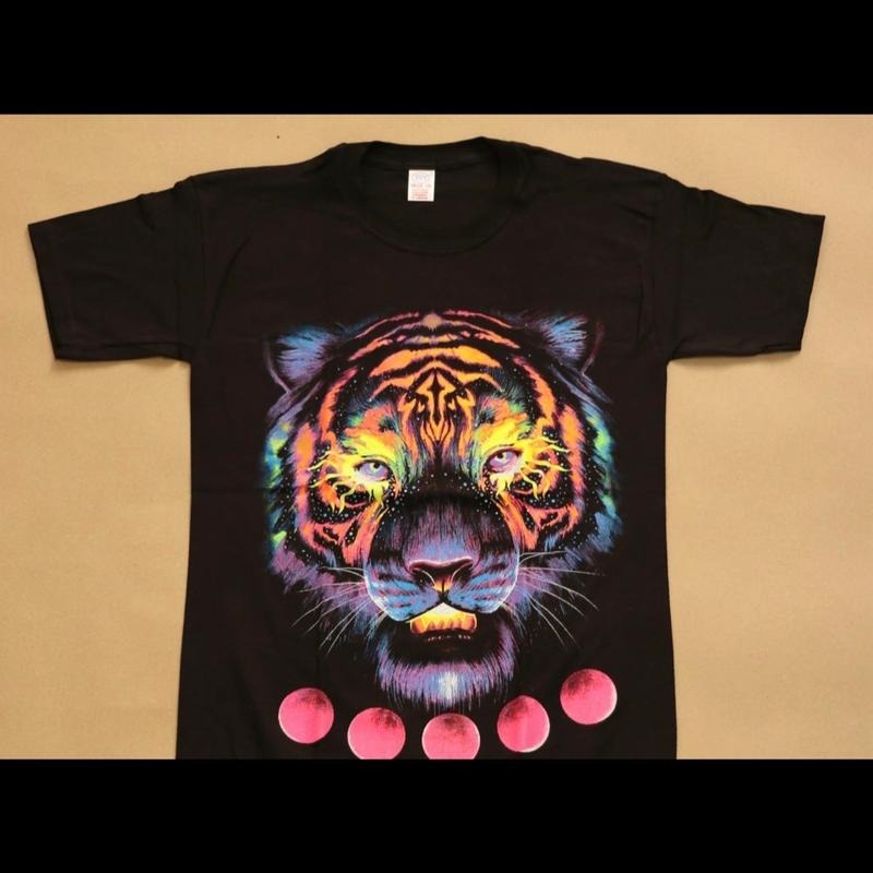 Tigre de bengala t-shirt Cotton Hoodie, Sweatshirt | RetroVerseTees.com