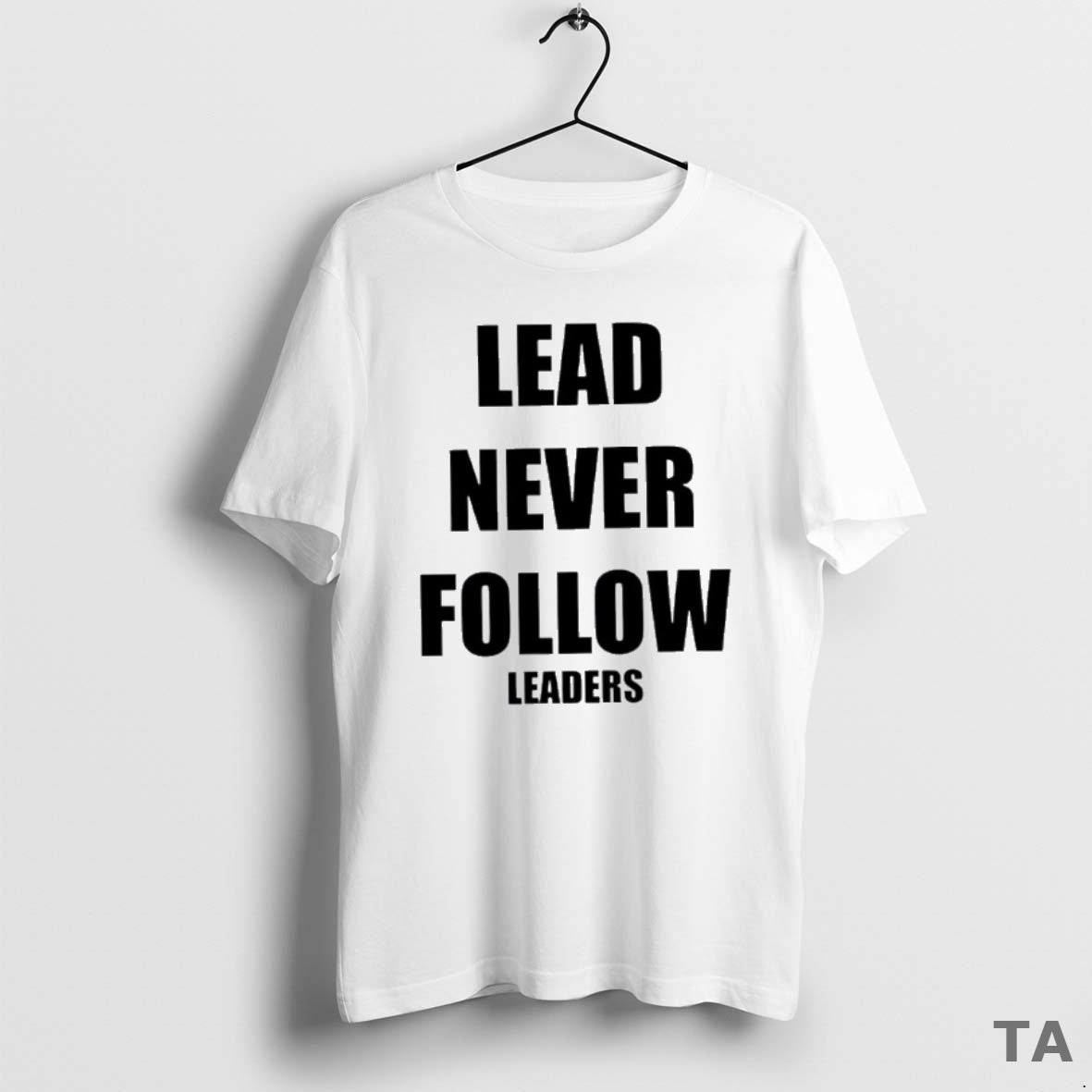 Top Chief Keef Lead Never Follow Leaders T Shirt Sweater Hoodie, Sweatshirt | RetroVerseTees.com