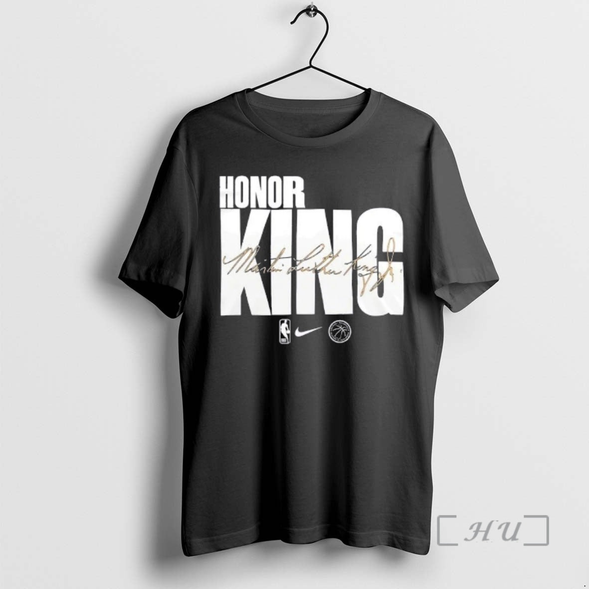 Trending Golden State Warriors Honor The King The Time Is Always Right To Do What T-Shirts, Hoodie, Sweatshirt