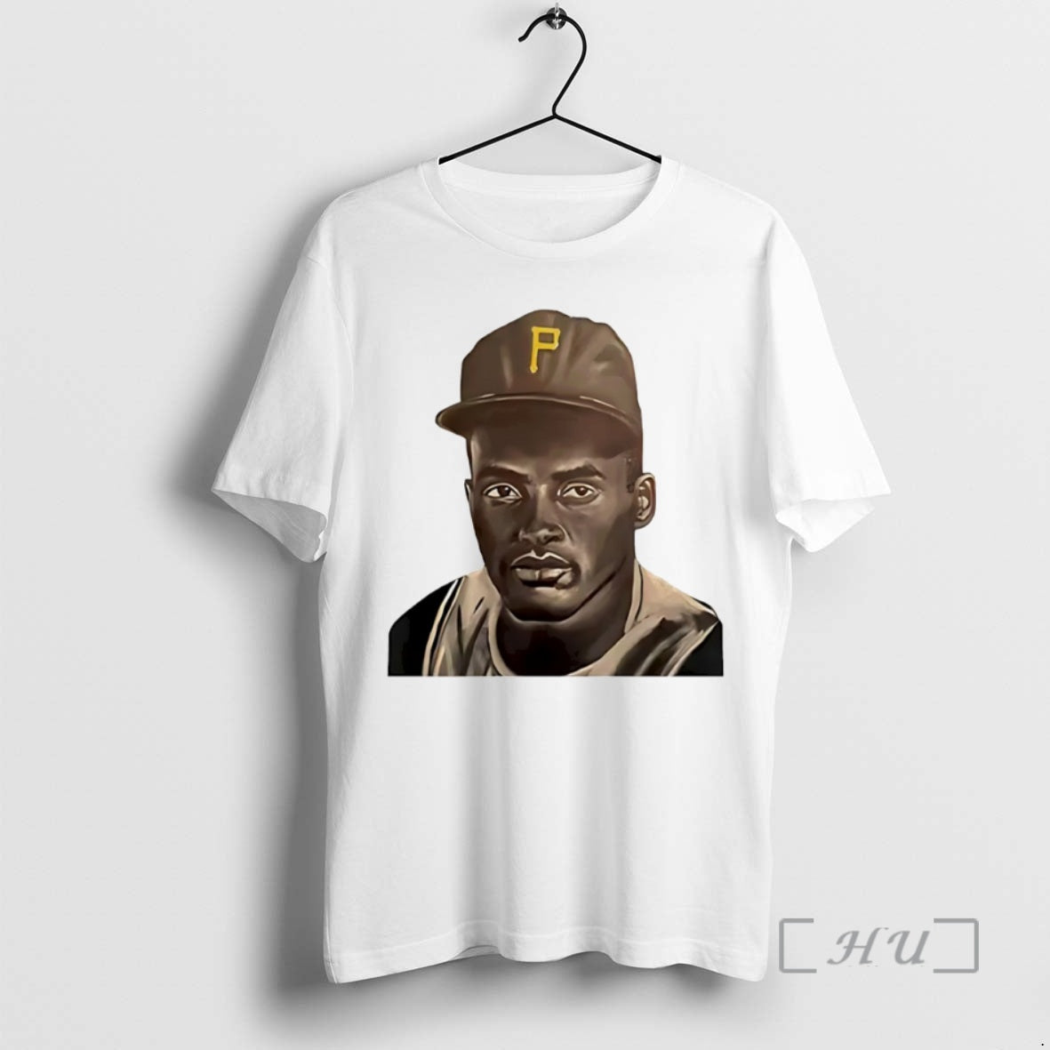 Trending Roberto Clemente Pittsburgh Pirates Circle T-Shirts, Hoodie, Sweatshirt | RetroVerseTees.com