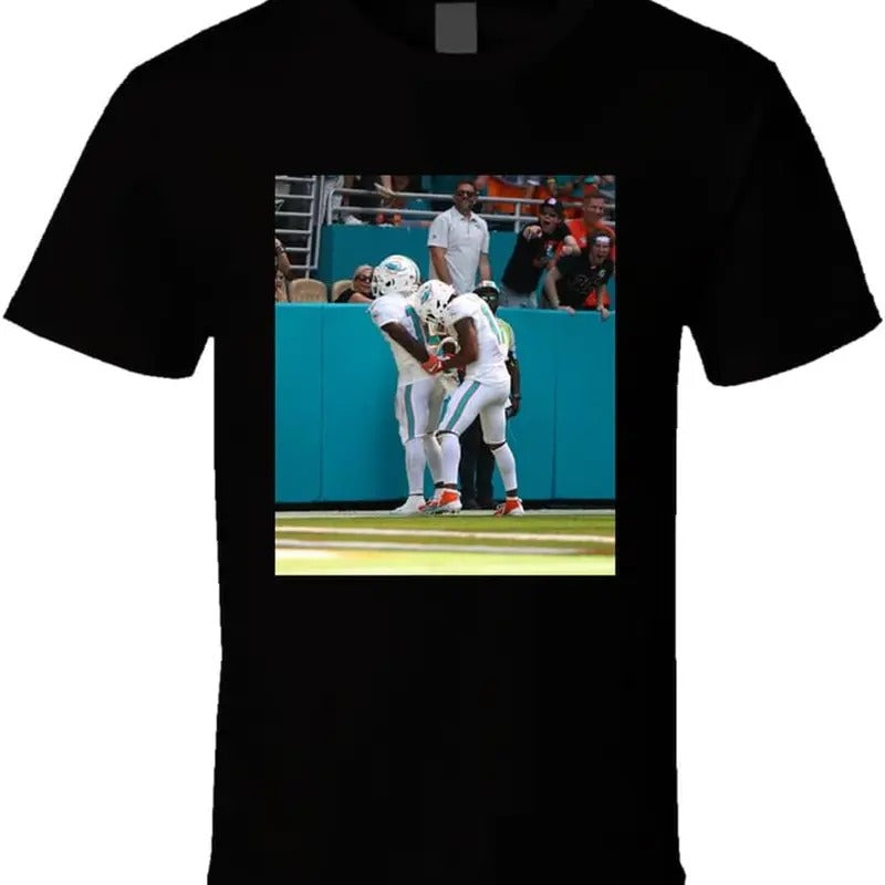 Tyreek Hill Handcuff Touchdown Celebration T Shirt Hoodie, Sweatshirt | RetroVerseTees.com