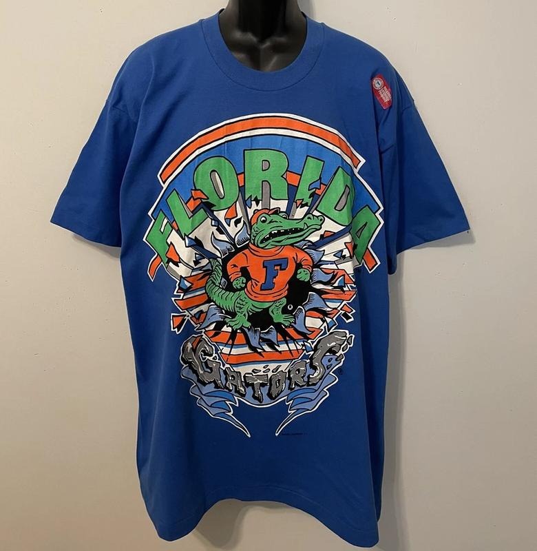 Vintage 90's FLORIDA GATORS Magic Johnson T's T-SHIRT NEW Unisex T-shirt Sweatshirt Hoodie 49 | RetroVerseTees.com
