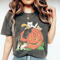 Vintage 90s Cat Halloween Shirt, Retro Halloween Shirt, Spooky Season Tee, Pumpkin Shirt, Cat Lover Shirt, Black Cat...