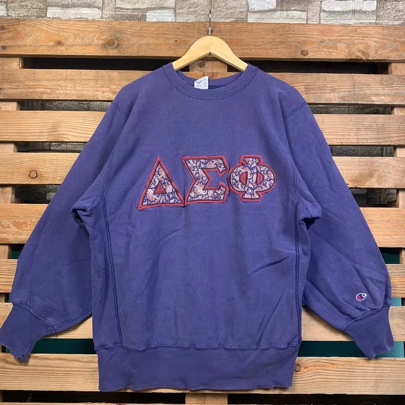 Vintage Champion Reverse Weave Alpha Phi Sweatshirt Champion Crewneck Jumper Champion Reverse Weave Pullover Sweater...