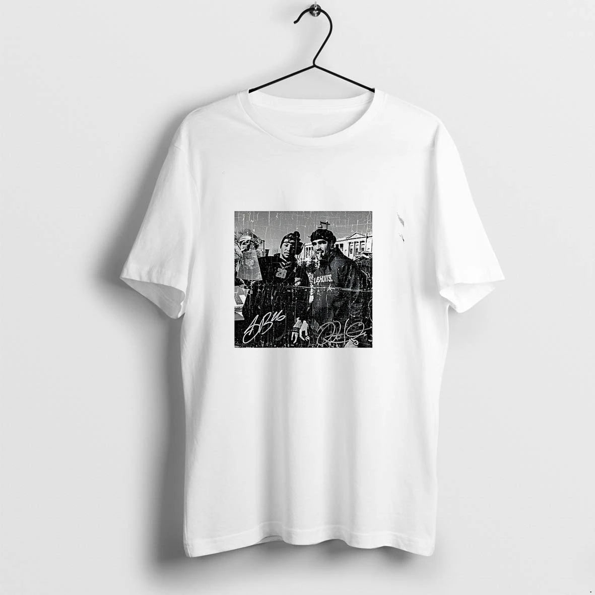 Vintage Philadelphia Football 90s Styles Jalen Hurts Vs Saquon Barkley Photo Tshirts Sweater